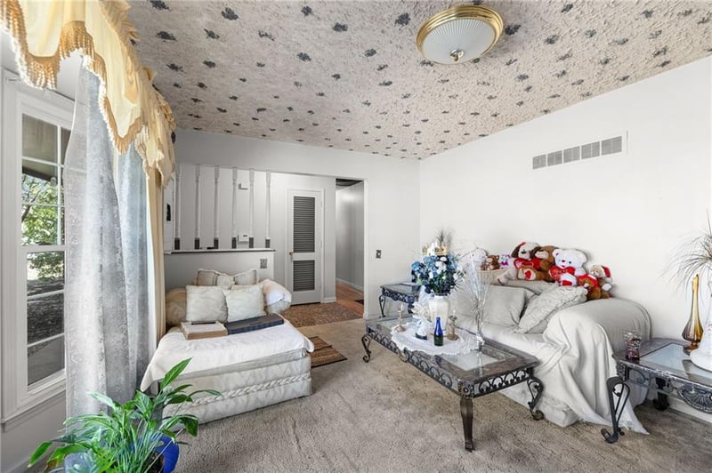 7129 87th St, Kansas City, MO 64138