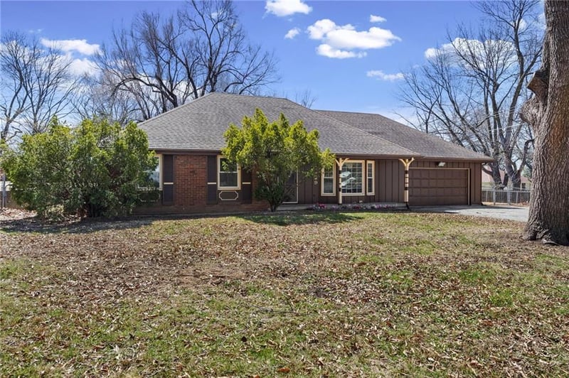 7129 87th St, Kansas City, MO 64138