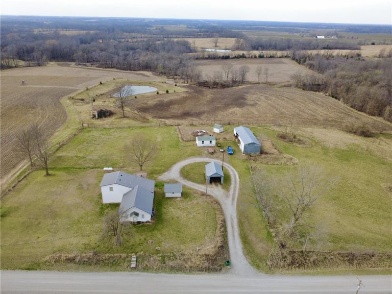 24353 300th St, Jamesport, MO 64648