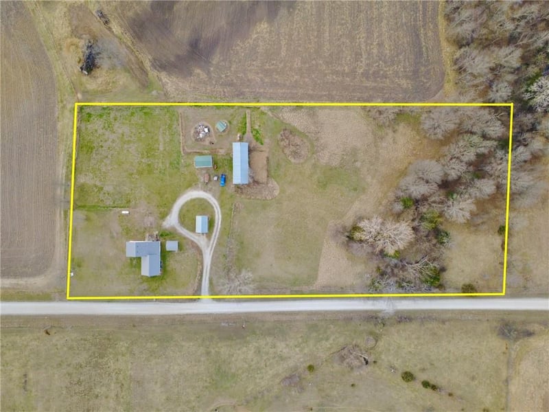 24353 300th St, Jamesport, MO 64648