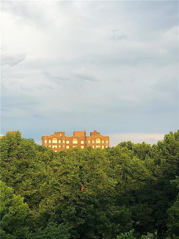 4618 Warwick Blvd #7A, Kansas City, MO 64112