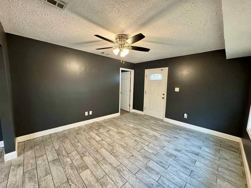 5209 6th St, Kansas City, MO 64124