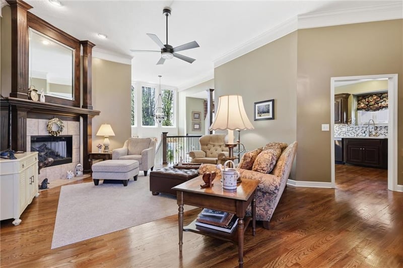 7629 148th Ter, Overland Park, KS 66223