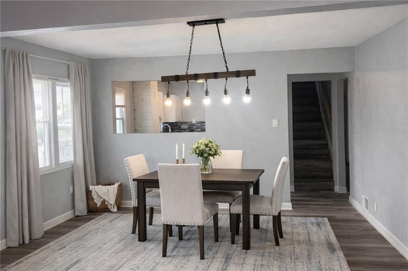 4242 College Ave, Kansas City, MO 64130