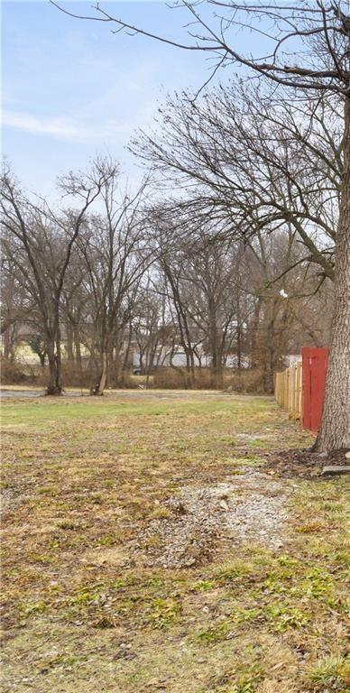 709 S Willis Ave, Independence, MO 64052