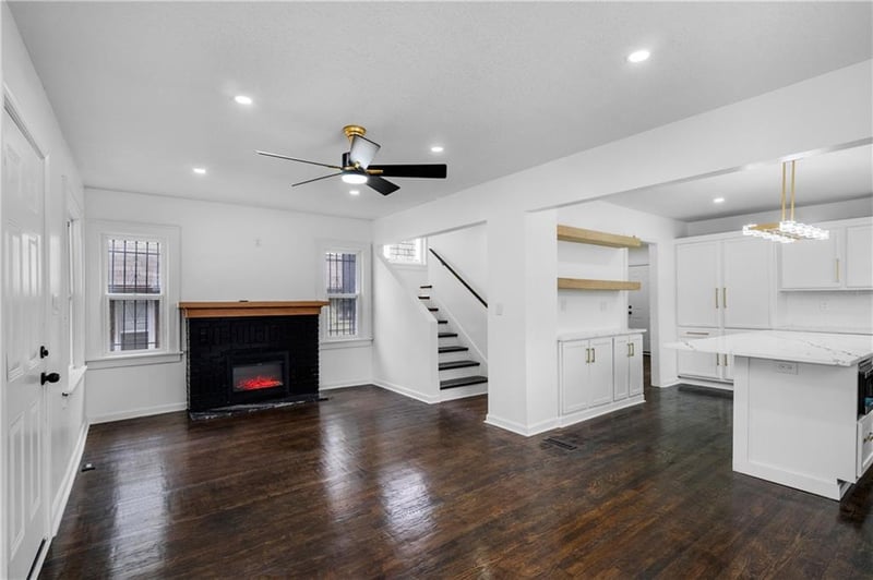 5647 Wayne Ave, Kansas City, MO 64110