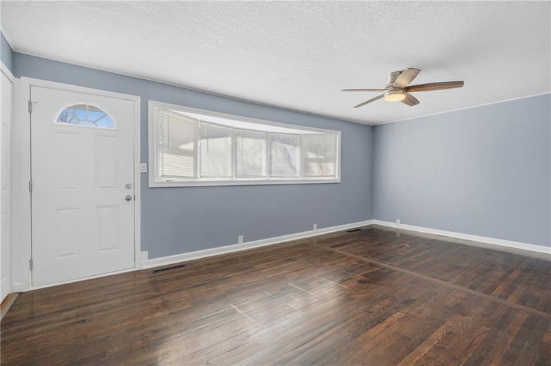 1002 Ne 62nd St N/A, Gladstone, MO 64118