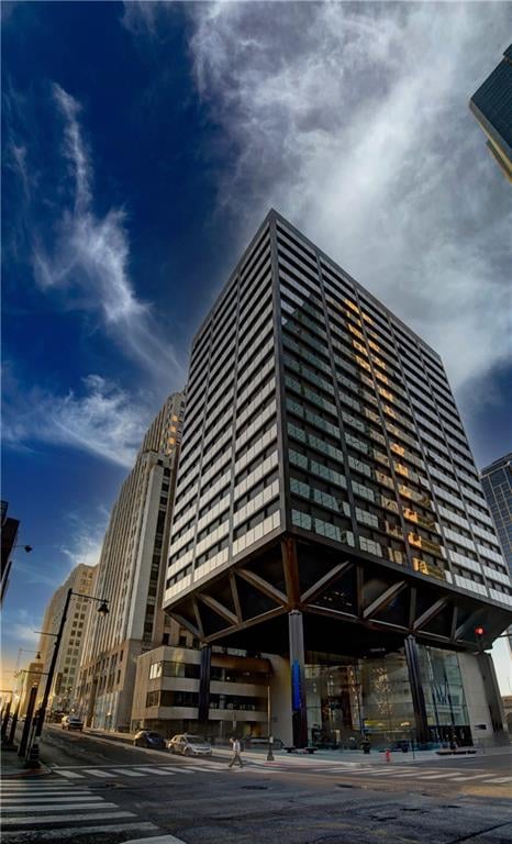 1101 Walnut St #903, Kansas City, MO 64106