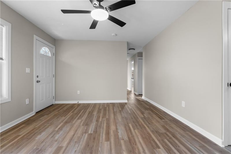 804 83rd Dr, Kansas City, KS 66112