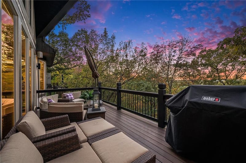 16218 Canterbury Rd, Overland Park, KS 66085