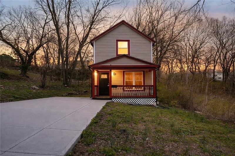 2313 Michigan Ave, Kansas City, MO 64127