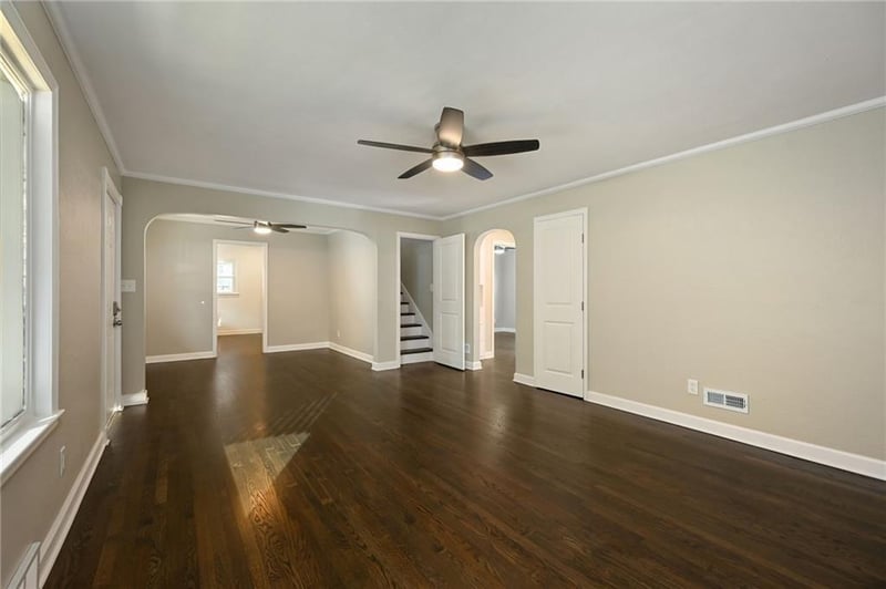 8301 Highland Ave, Kansas City, MO 64131