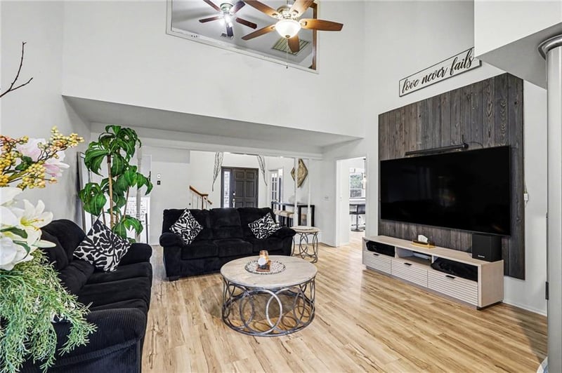 12304 78th St, Kansas City, MO 64138