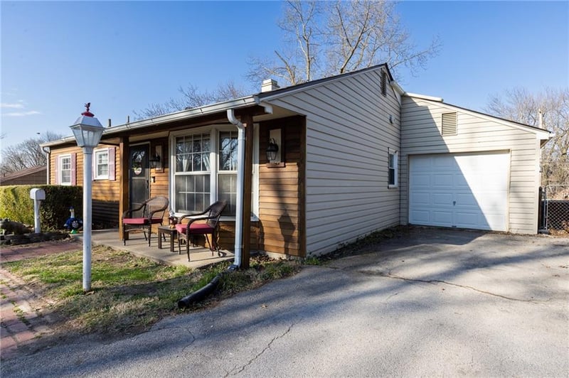 5304 Michigan Ave, Kansas City, MO 64118