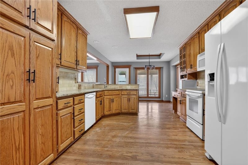 7412 Prospect Ave, Kansas City, MO 64119