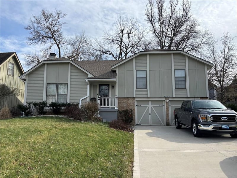7805 114 Ter, Overland Park, KS 66210