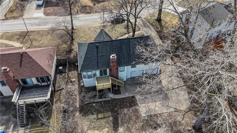 4412 104th St, Kansas City, MO 64137