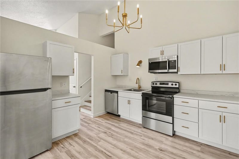 11218-11220 College Ave, Kansas City, MO 64137