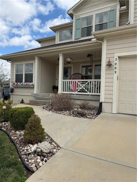 3009 Arthur Dr, Lee's Summit, MO 64082