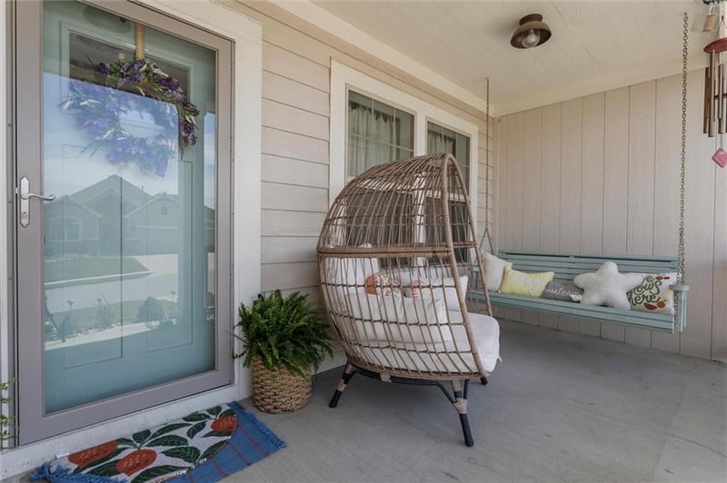 3009 Arthur Dr, Lee's Summit, MO 64082