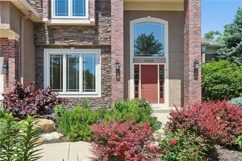 14412 Perry St, Overland Park, KS 66221