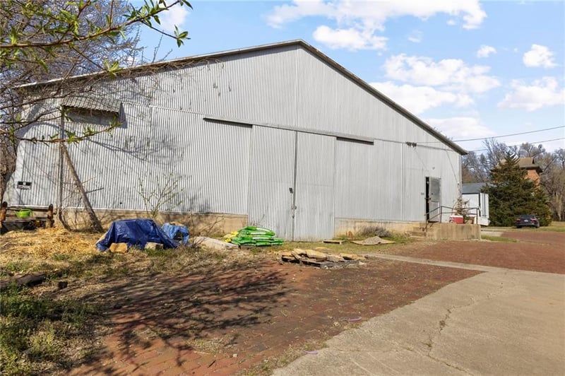 505 3rd St, Fort Scott, KS 66701