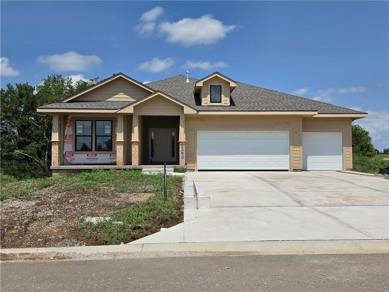 2240 Wabash St, Olathe, KS 66061