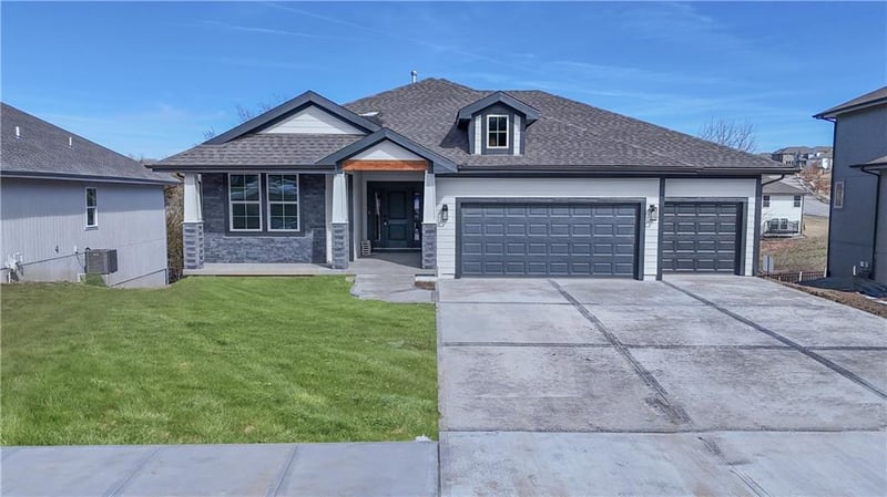 2394 Wabash St, Olathe, KS 66061