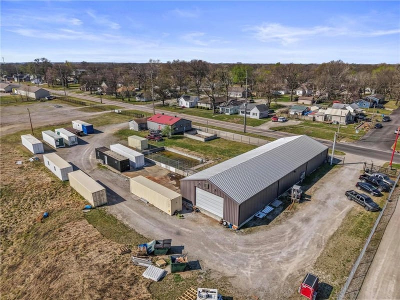 305 Joplin St, Pittsburg, KS 66762