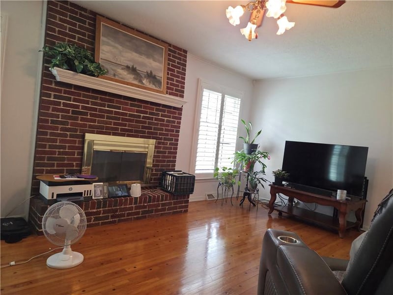 13001 Bristol Ave, Grandview, MO 64030