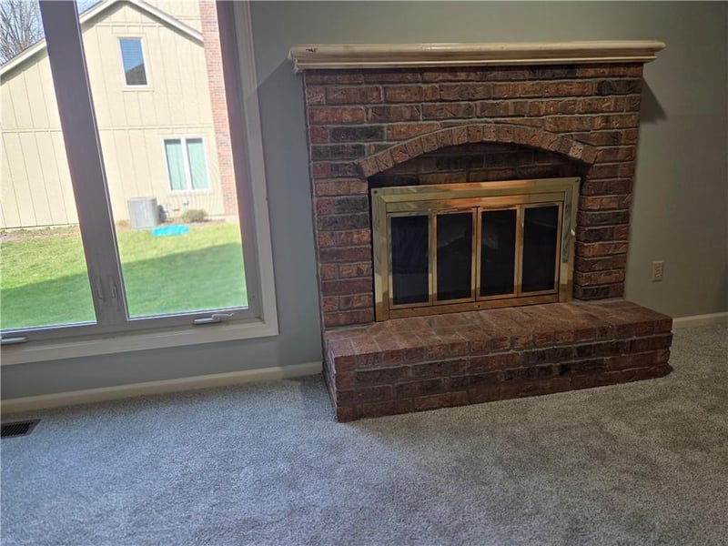 10801 116th Ter, Overland Park, KS 66210