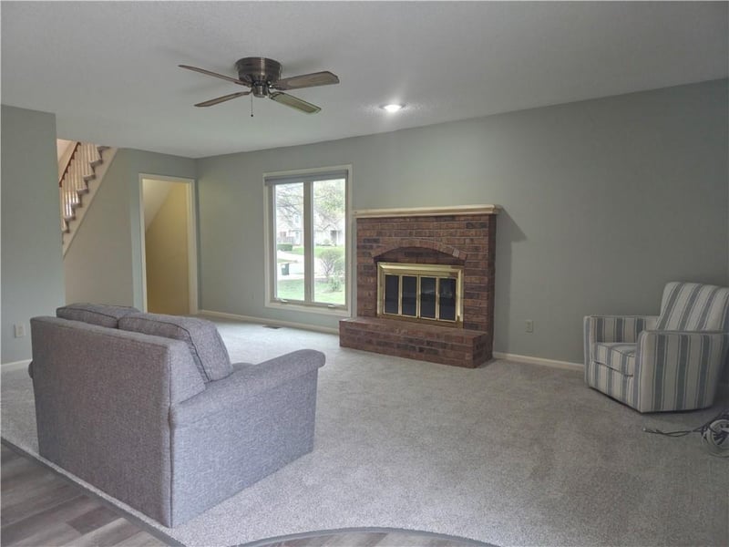 10801 116th Ter, Overland Park, KS 66210