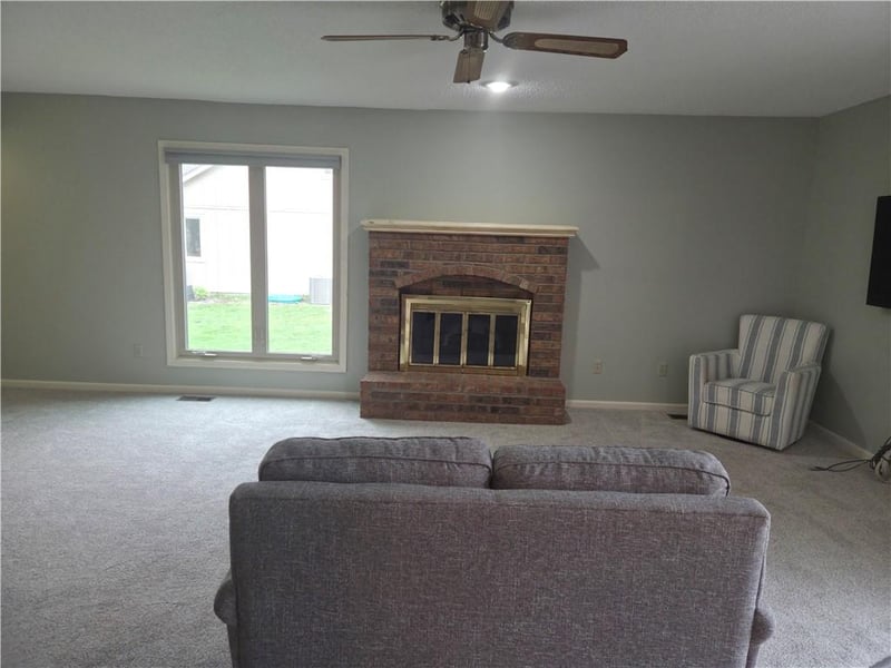 10801 116th Ter, Overland Park, KS 66210