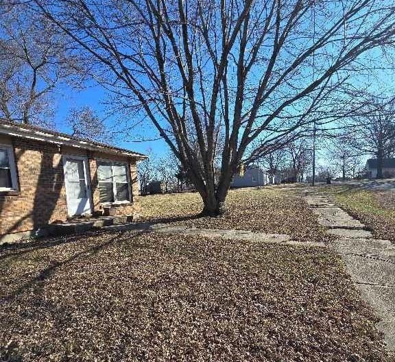 202 Grasshopper Rd, Winchester, KS 66097