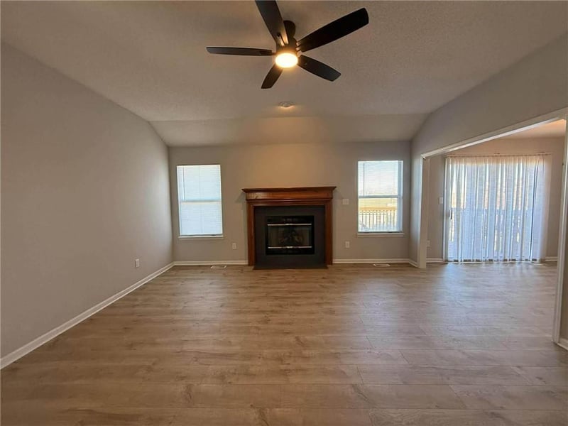 14914 48th Ter, Kansas City, MO 64136