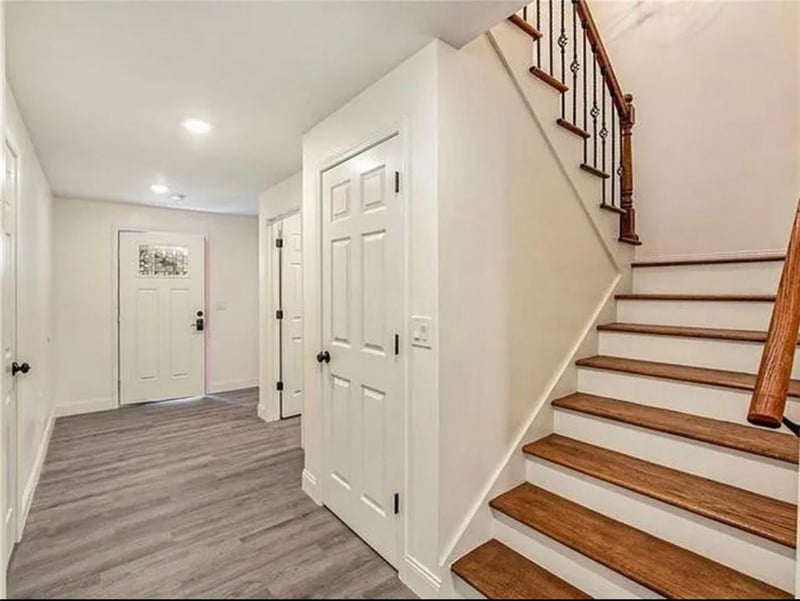 508 Shawnee St, Paola, KS 66071