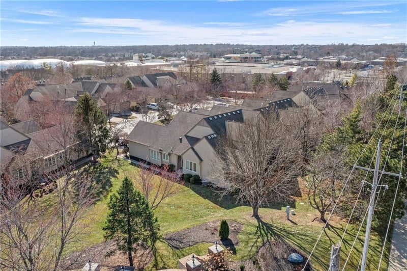 14319 Russell St, Overland Park, KS 66223