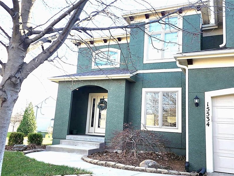 15534 Shawnee Dr, Overland Park, KS 66223