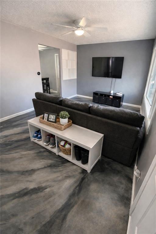 11220 Corrington Ave, Kansas City, MO 64134