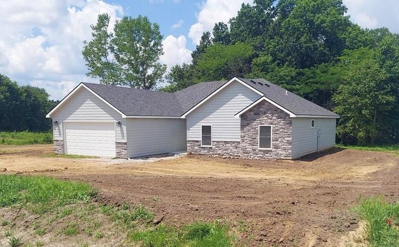 310 51st Rd, Warrensburg, MO 64093