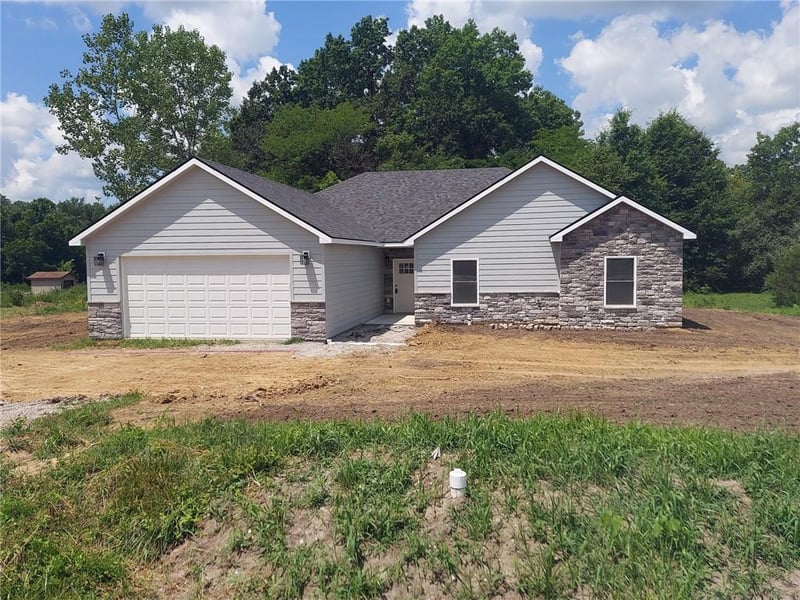 310 51st Rd, Warrensburg, MO 64093