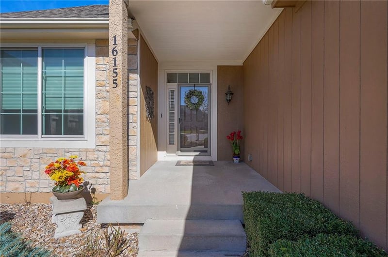 16155 Harbinger St, Olathe, KS 66062