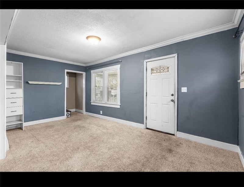 2918 26th St, Kansas City, KS 66104