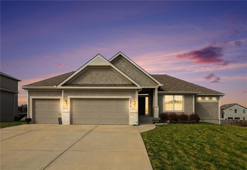 10810 Virginia Ave, Kansas City, MO 64155