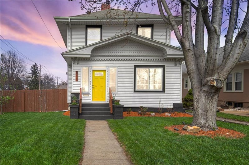 910 W Waldo Ave, Independence, MO 64050