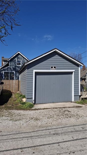 115 White Ave, Kansas City, MO 64123