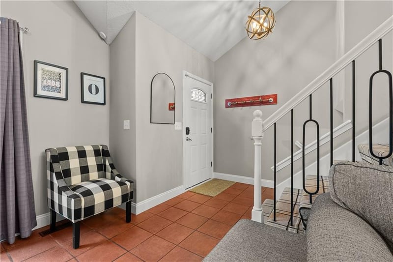 1408 Applewood Ct, Lee's Summit, MO 64086