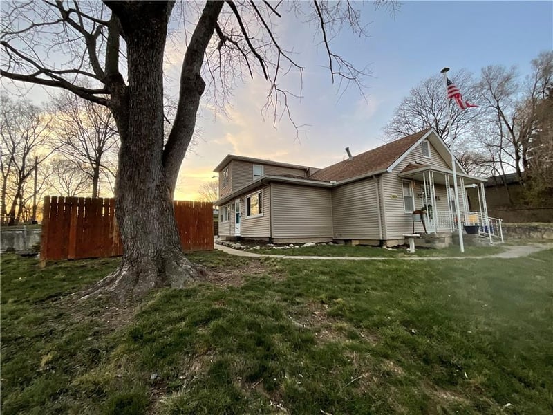 1834 16th St, Kansas City, KS 66103