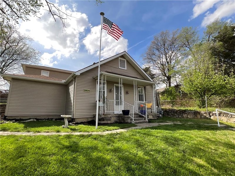 1834 16th St, Kansas City, KS 66103