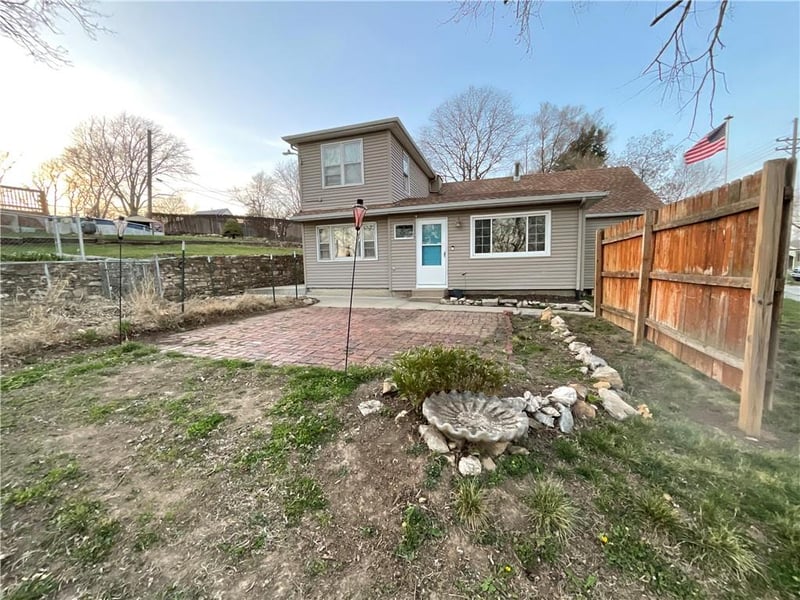 1834 16th St, Kansas City, KS 66103